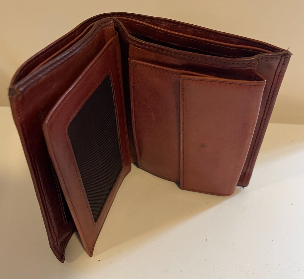 A leather Wallet for the real world